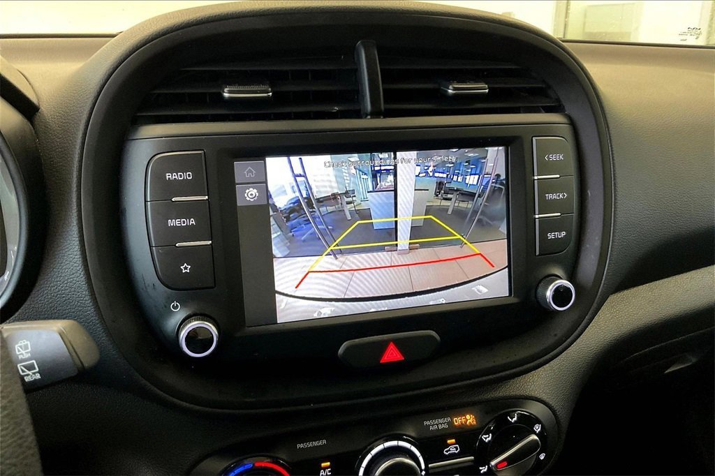 Used 2024 Kia Soul LX w/ Option Group 015 image 19