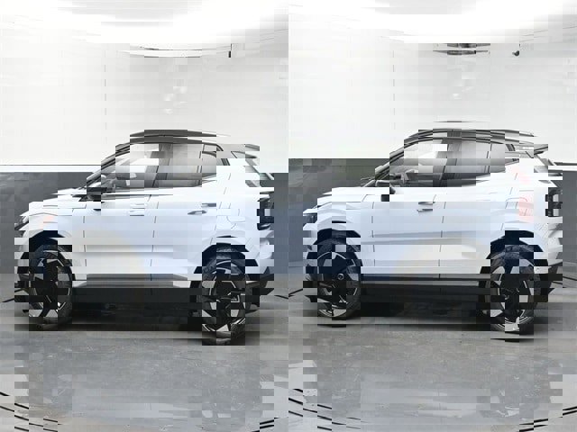 New 2025 Volvo EX30 Ultra w/ Climate Package image 5