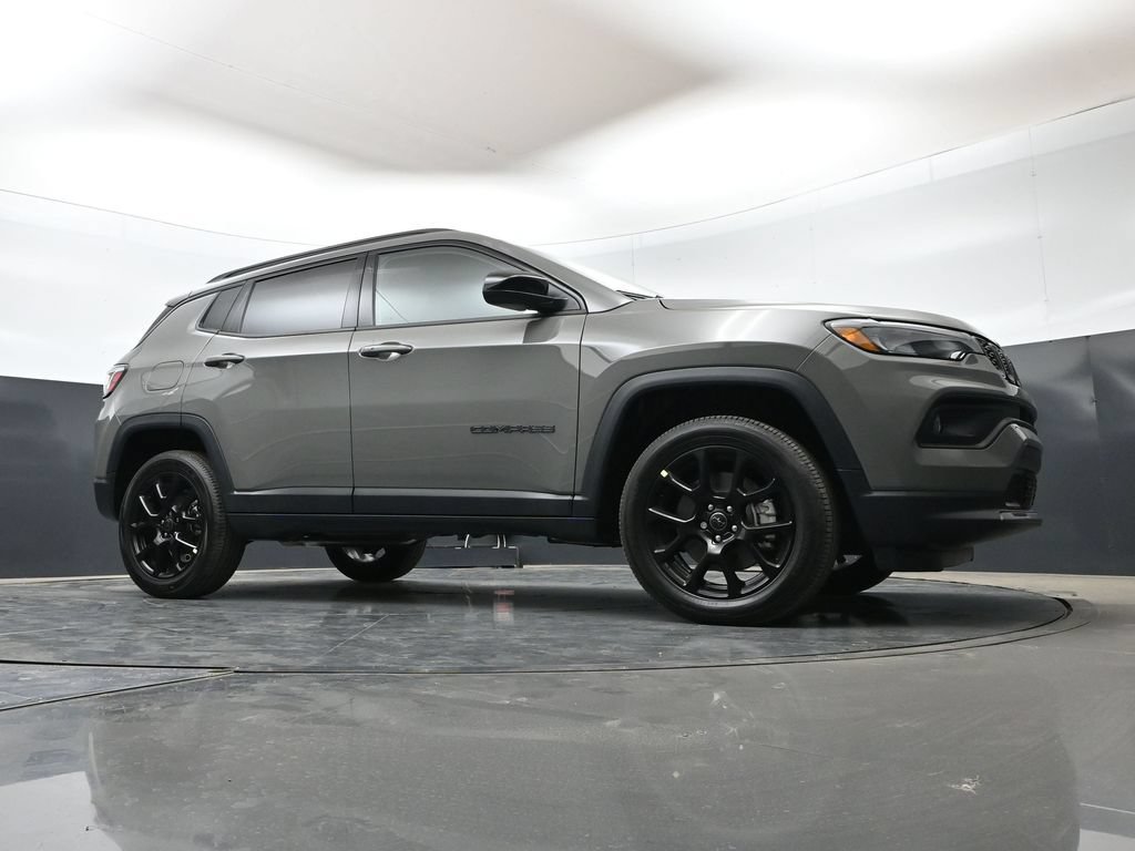 New 2026 Jeep Compass Latitude AWD/4WD image 47
