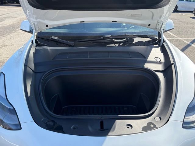 Used 2022 Tesla Model Y Performance image 11