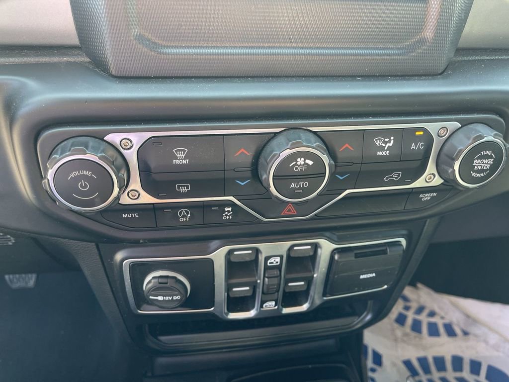 Used 2020 Jeep Wrangler Unlimited Sport AWD/4WD image 18