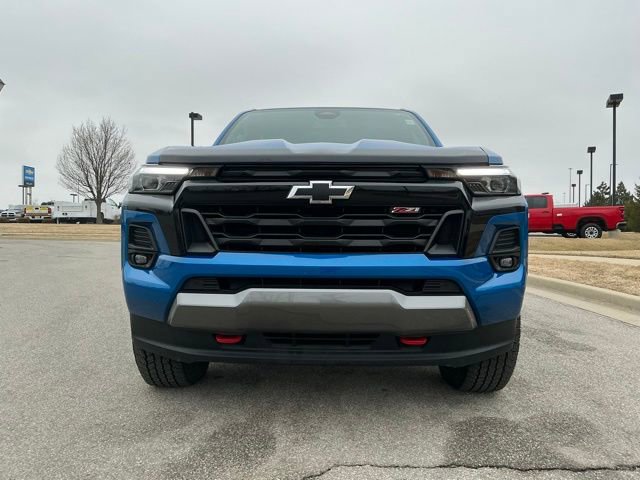 Used 2023 Chevrolet Colorado Z71 w/ Z71 Convenience Package 2 image 8