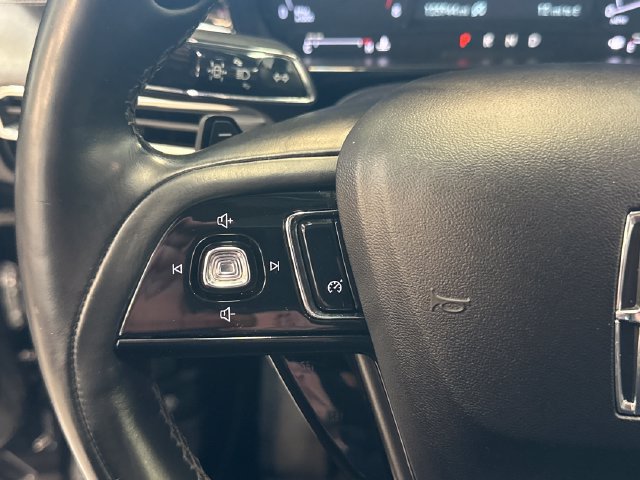 Used 2020 Lincoln Corsair Reserve w/ Appearance Package AWD/4WD image 32