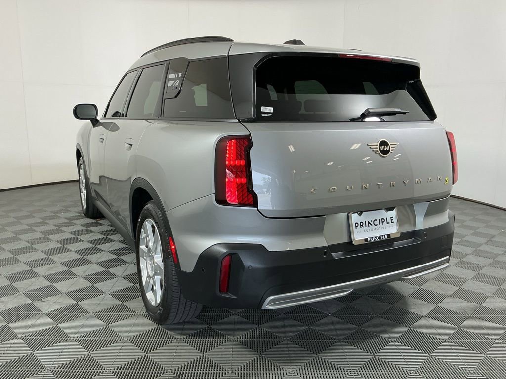 Certified 2025 MINI Cooper Countryman SE w/ Comfort Package Max AWD/4WD image 7