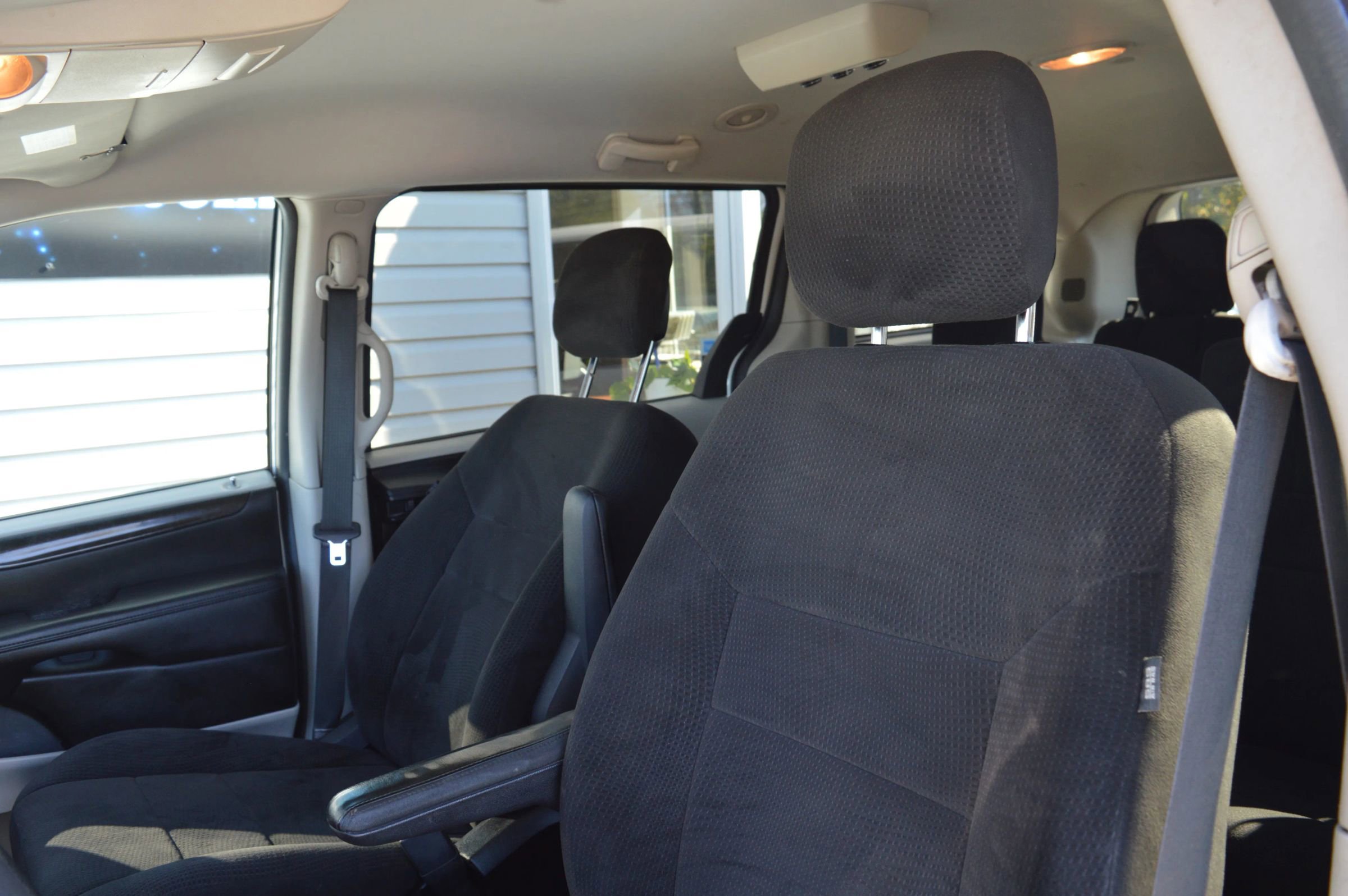 Used 2013 Dodge Grand Caravan SE image 11