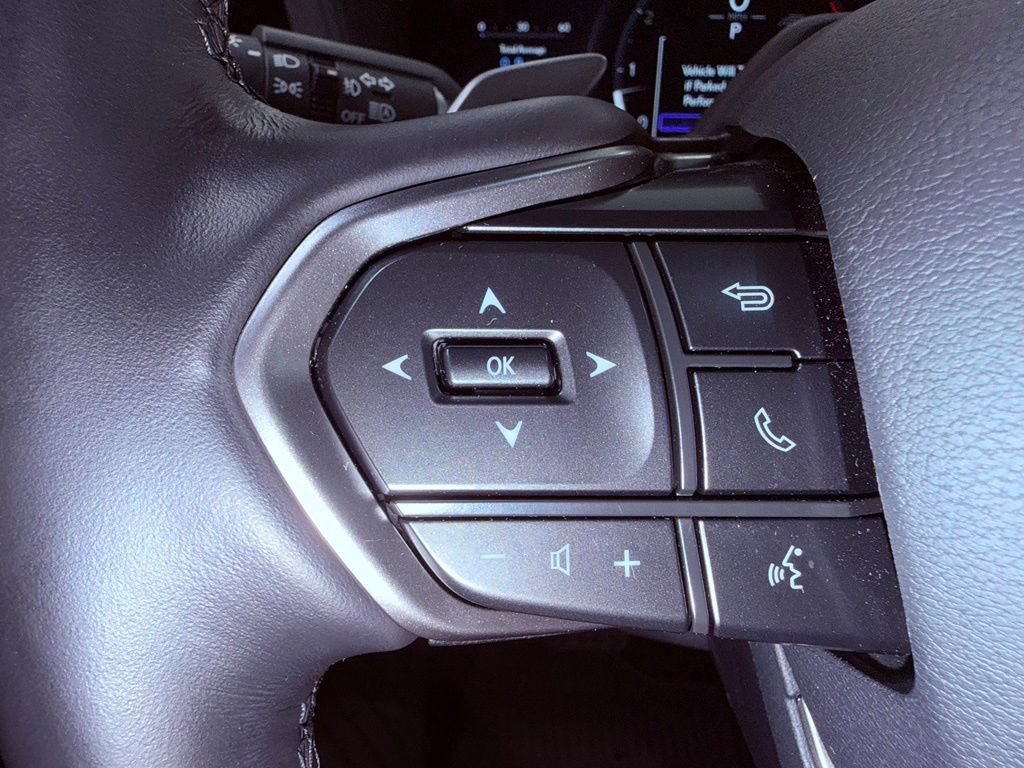 Used 2024 Lexus GX 550 w/ Accessory Package (31) AWD/4WD image 24