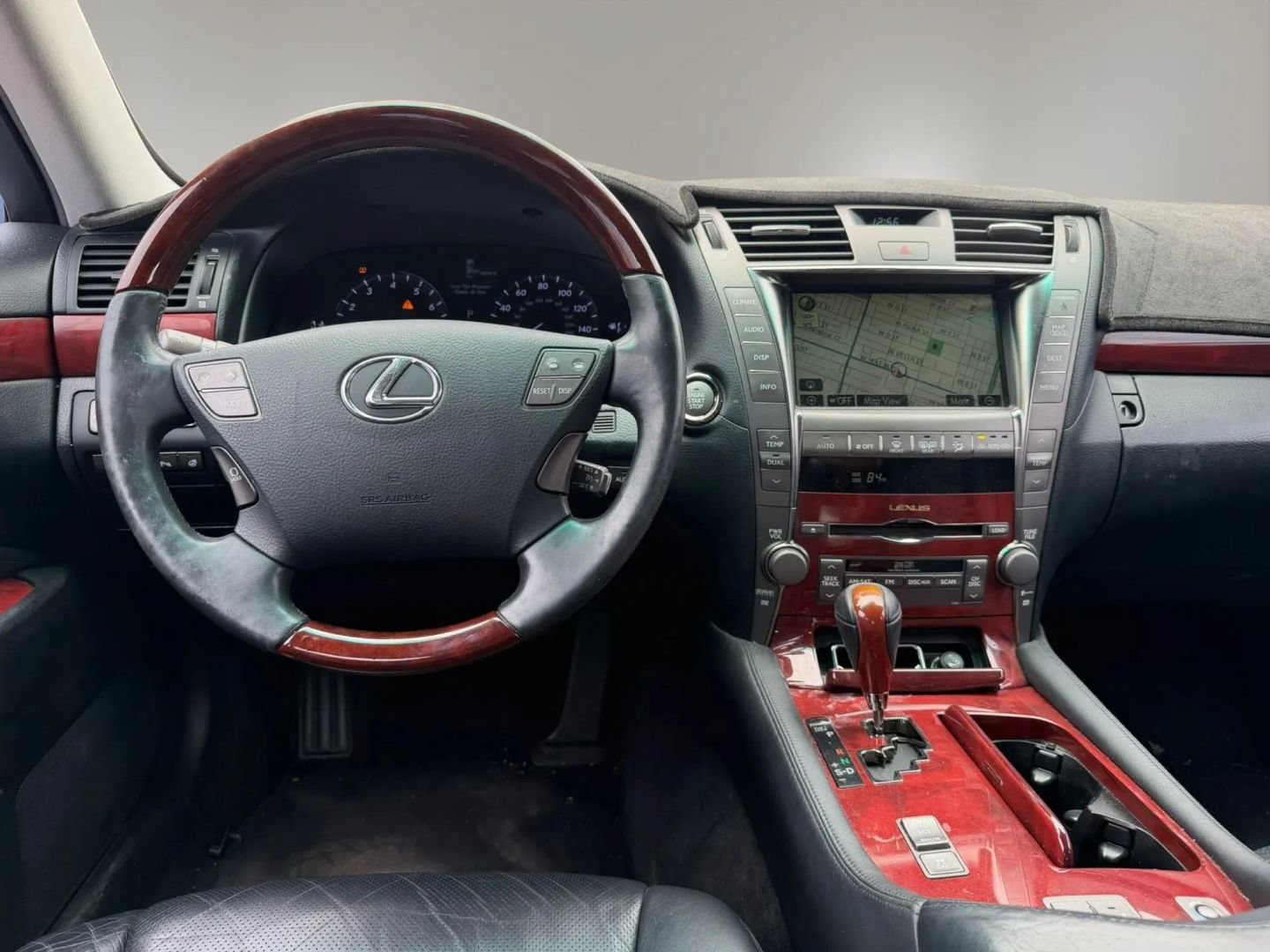 Used 2008 Lexus LS 460 L w/ Preferred Accessory Pkg RWD image 20