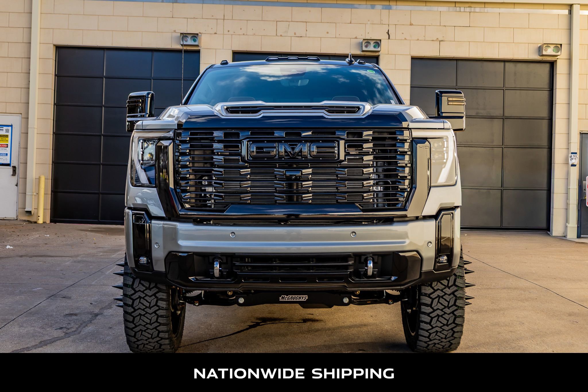 Used 2026 GMC Sierra 3500 Denali Ultimate image 4