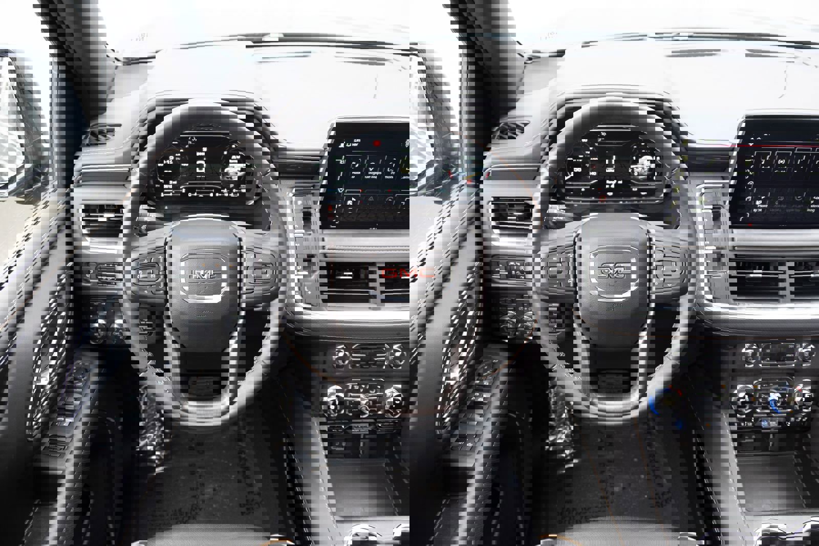 Used 2023 GMC Yukon AT4 w/ AT4 Premium Plus Package image 2