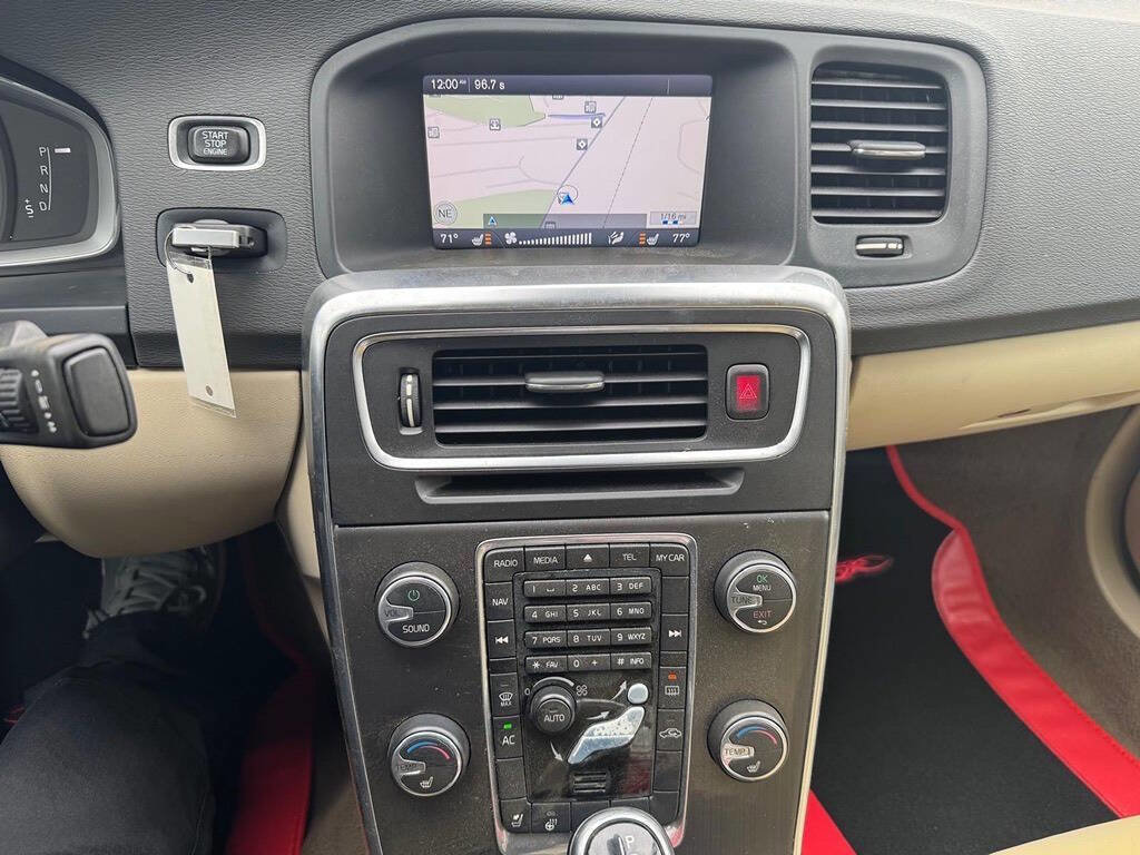 Used 2014 Volvo S60 T5 image 13