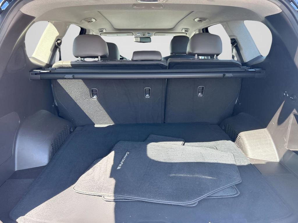 Used 2020 Hyundai Santa Fe Limited FWD image 15