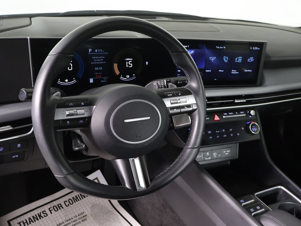 Used 2025 Hyundai Sonata SEL FWD image 23