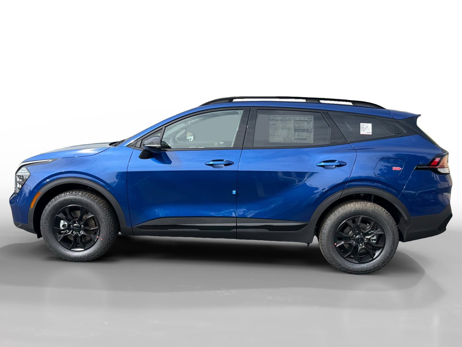 New 2025 Kia Sportage X-Pro image 2