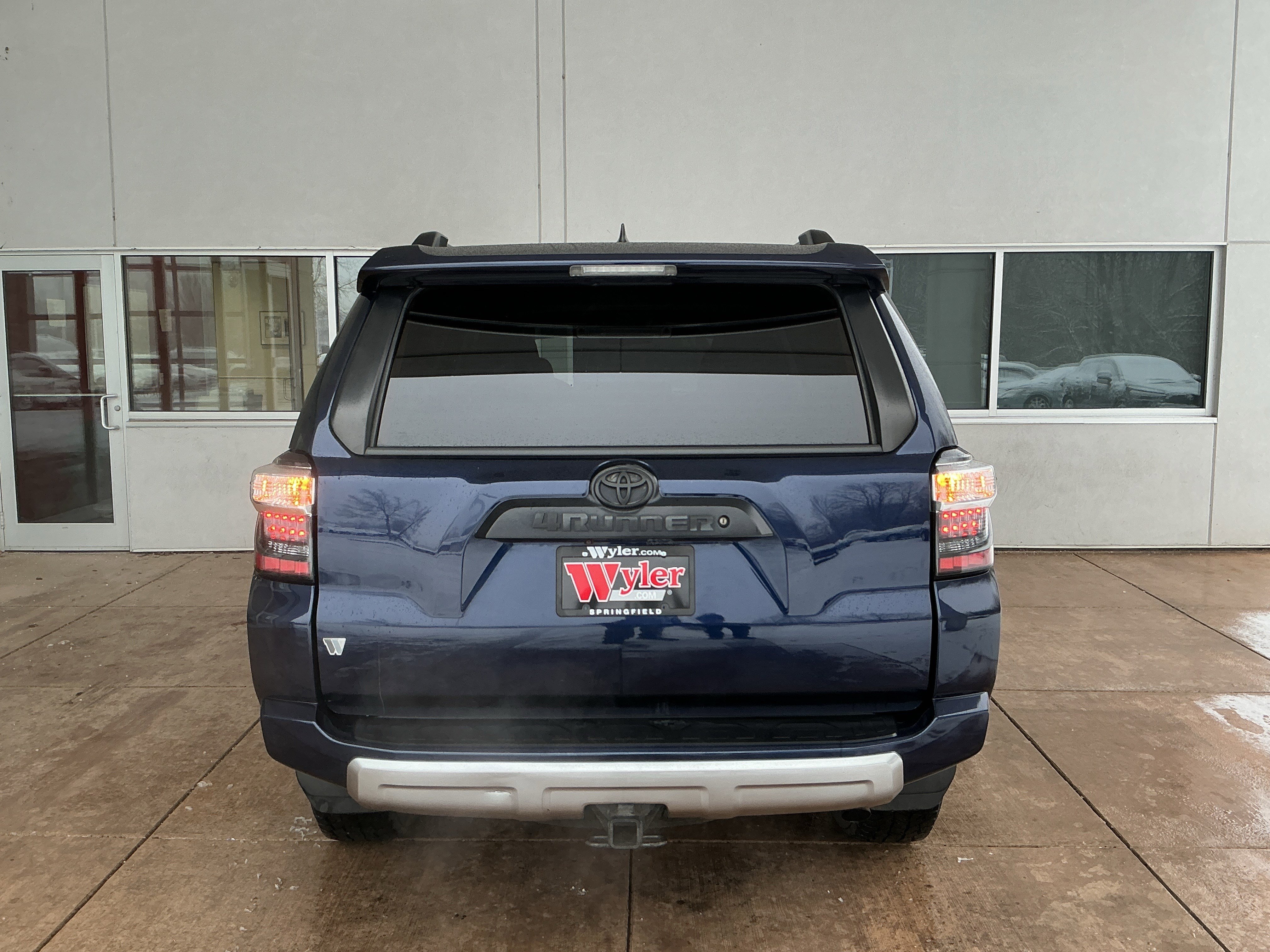 Used 2019 Toyota 4Runner 4WD image 21
