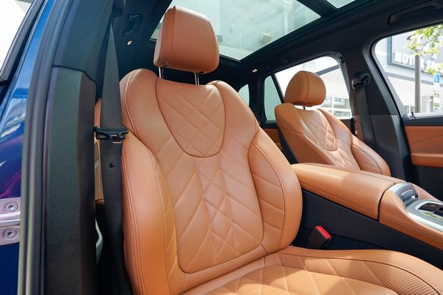 Used 2023 BMW X5 sDrive40i w/ M Sport Package RWD image 80
