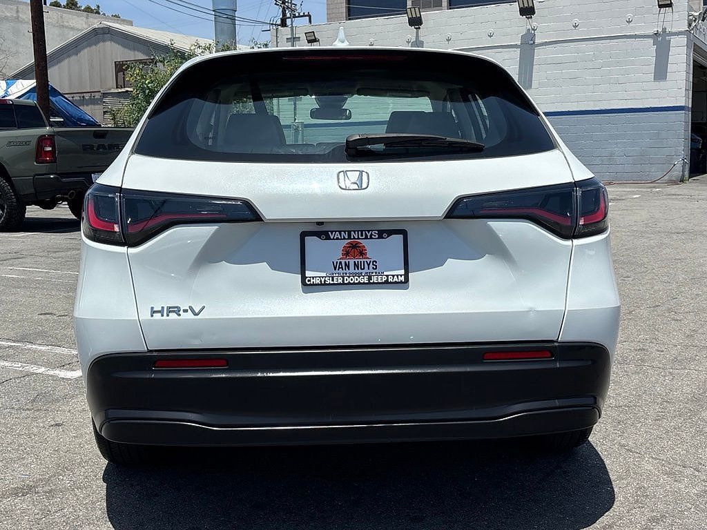 Used 2024 Honda HR-V LX image 4