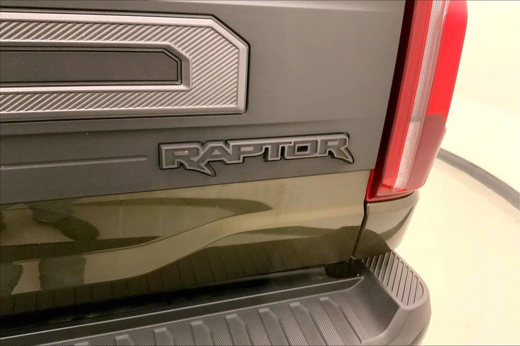 Used 2025 Ford F150 Raptor AWD/4WD image 30