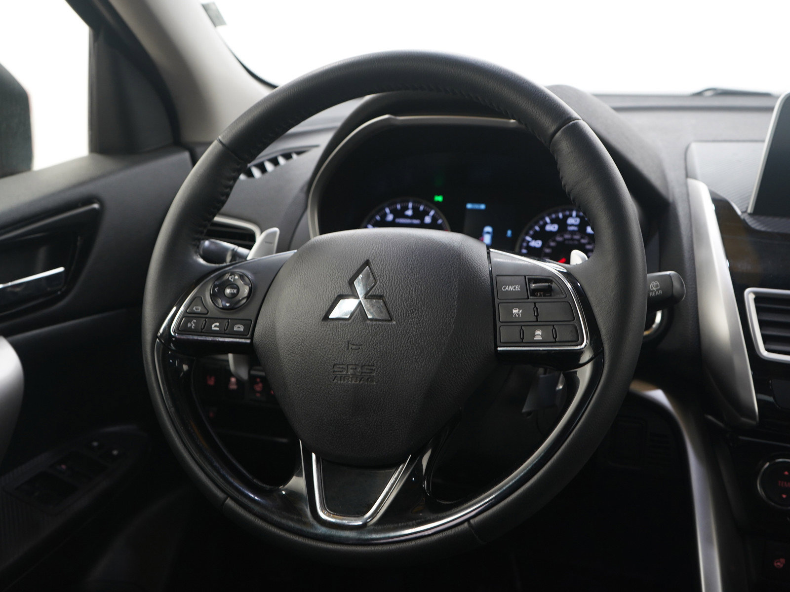 Used 2019 Mitsubishi Eclipse Cross SEL image 16