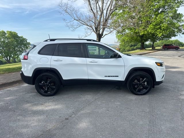 Used 2023 Jeep Cherokee Altitude Lux AWD/4WD image 8