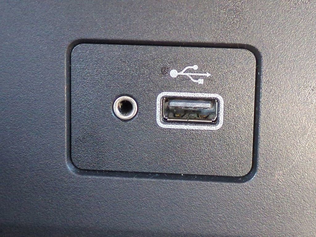 Certified 2023 Nissan Sentra S image 20