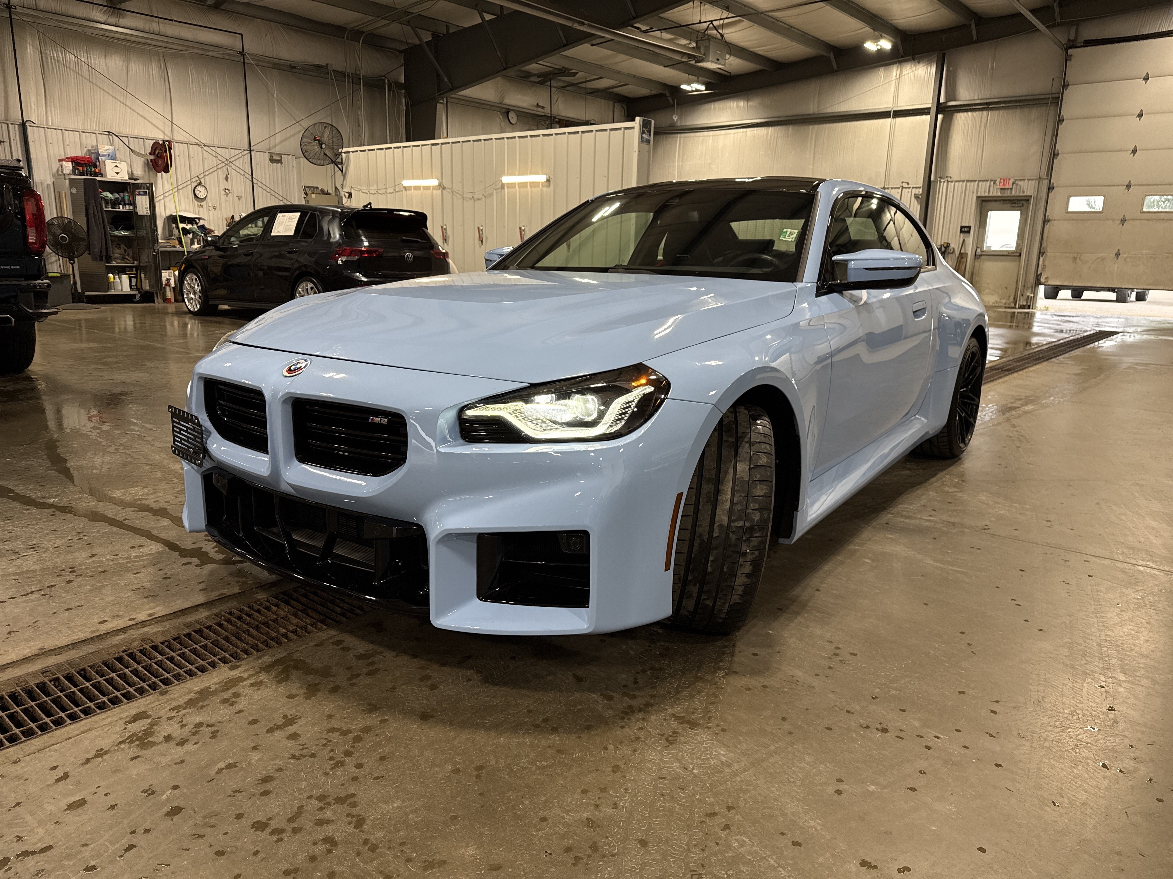 Used 2023 BMW M2 w/ Lighting Package RWD image 6