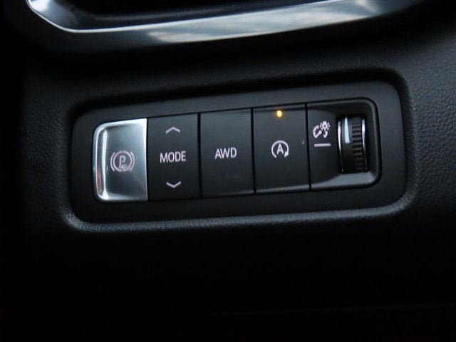 New 2026 GMC Acadia AT4 w/ Luxury Package AWD/4WD image 33