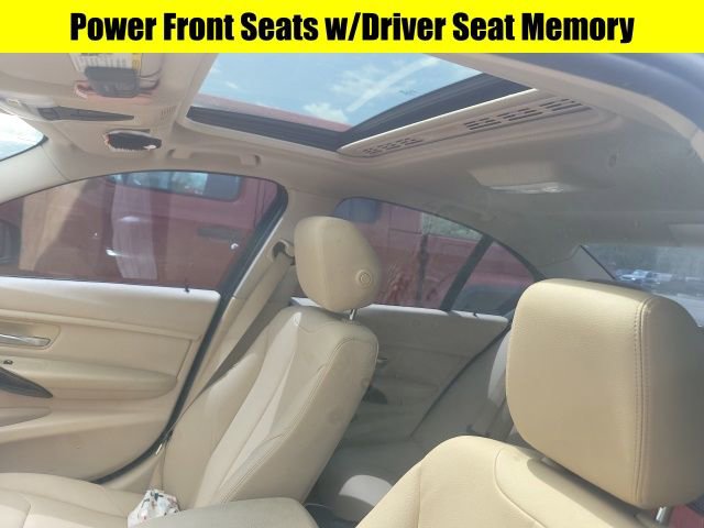 Used 2014 BMW 320i xDrive Sedan image 9