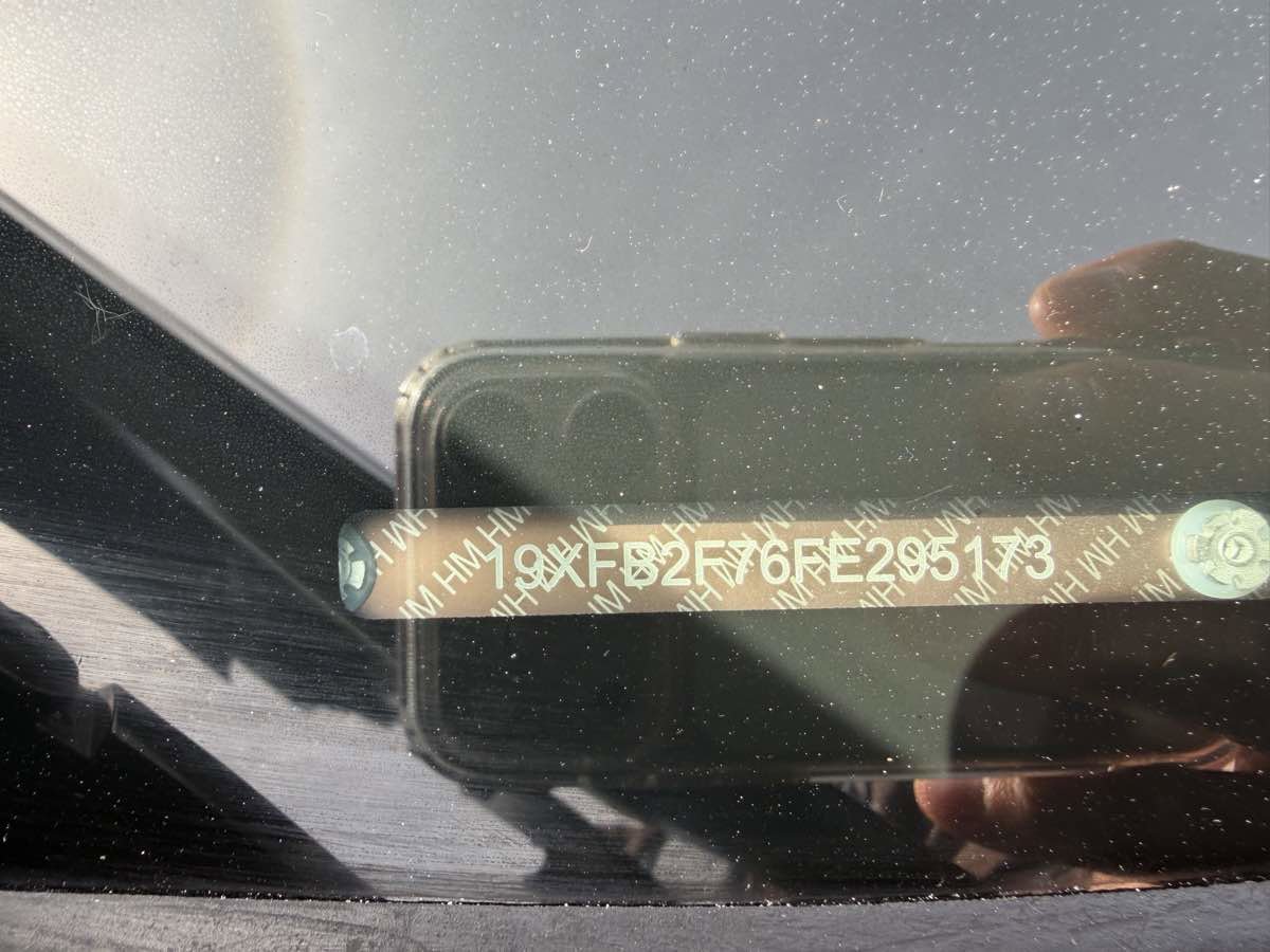 Used 2015 Honda Civic SE image 23