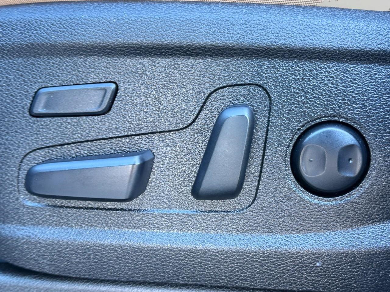 Used 2022 Kia Telluride SX image 25