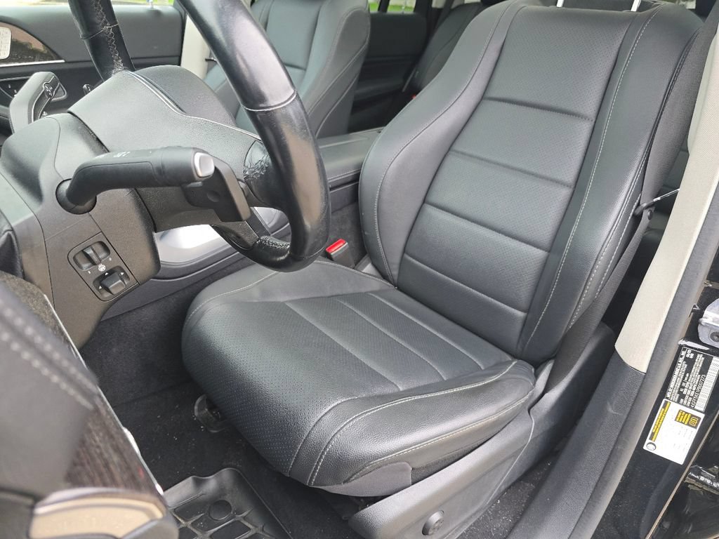 Certified 2023 Mercedes-Benz GLS 450 4MATIC image 26