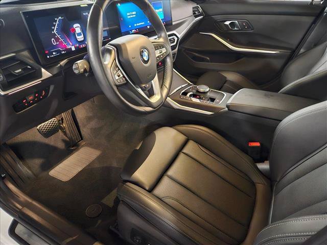 Used 2024 BMW 330i Sedan w/ Premium Package RWD image 9