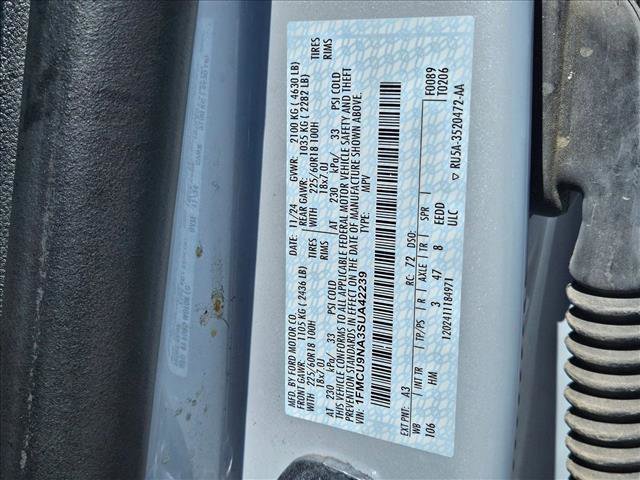 Used 2025 Ford Escape ST-Line Select AWD/4WD image 24