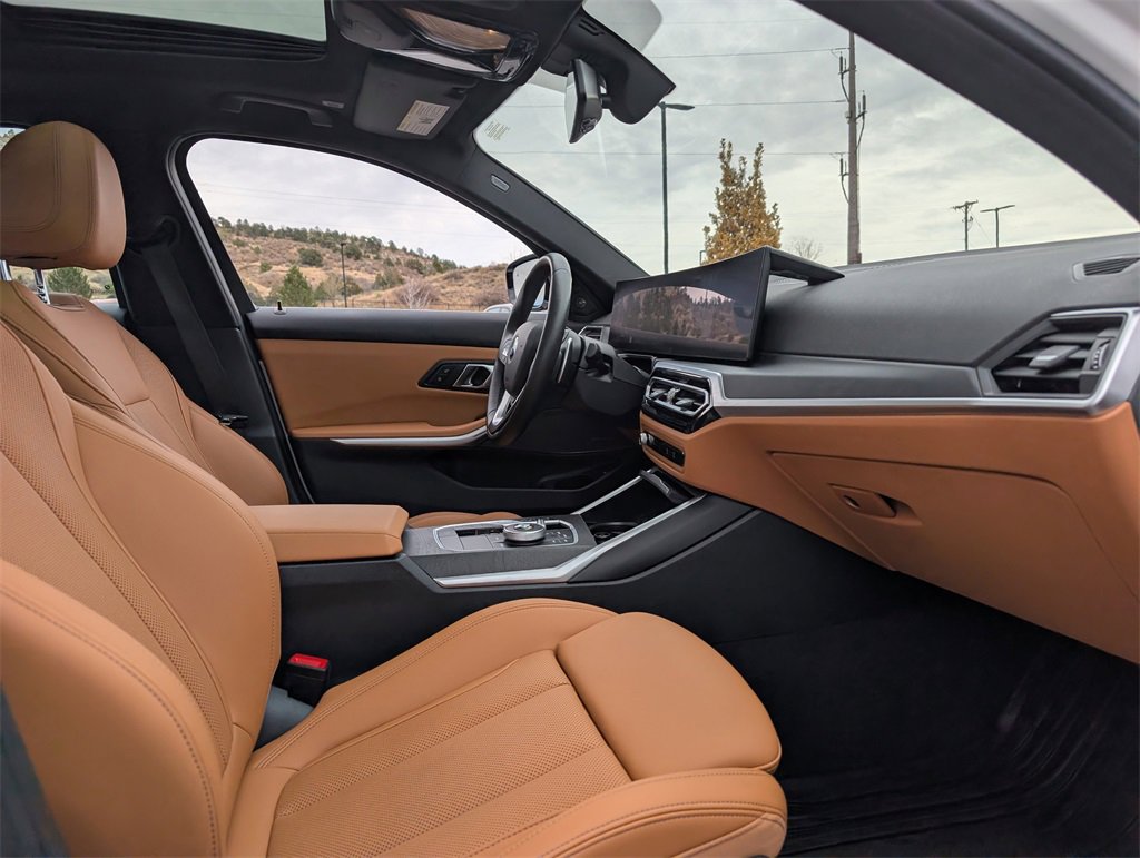 Used 2024 BMW 330i xDrive 330i xDrive w/ Premium Package image 21