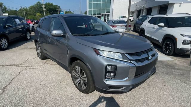 Used 2024 Mitsubishi Outlander Sport SE AWD/4WD image 4