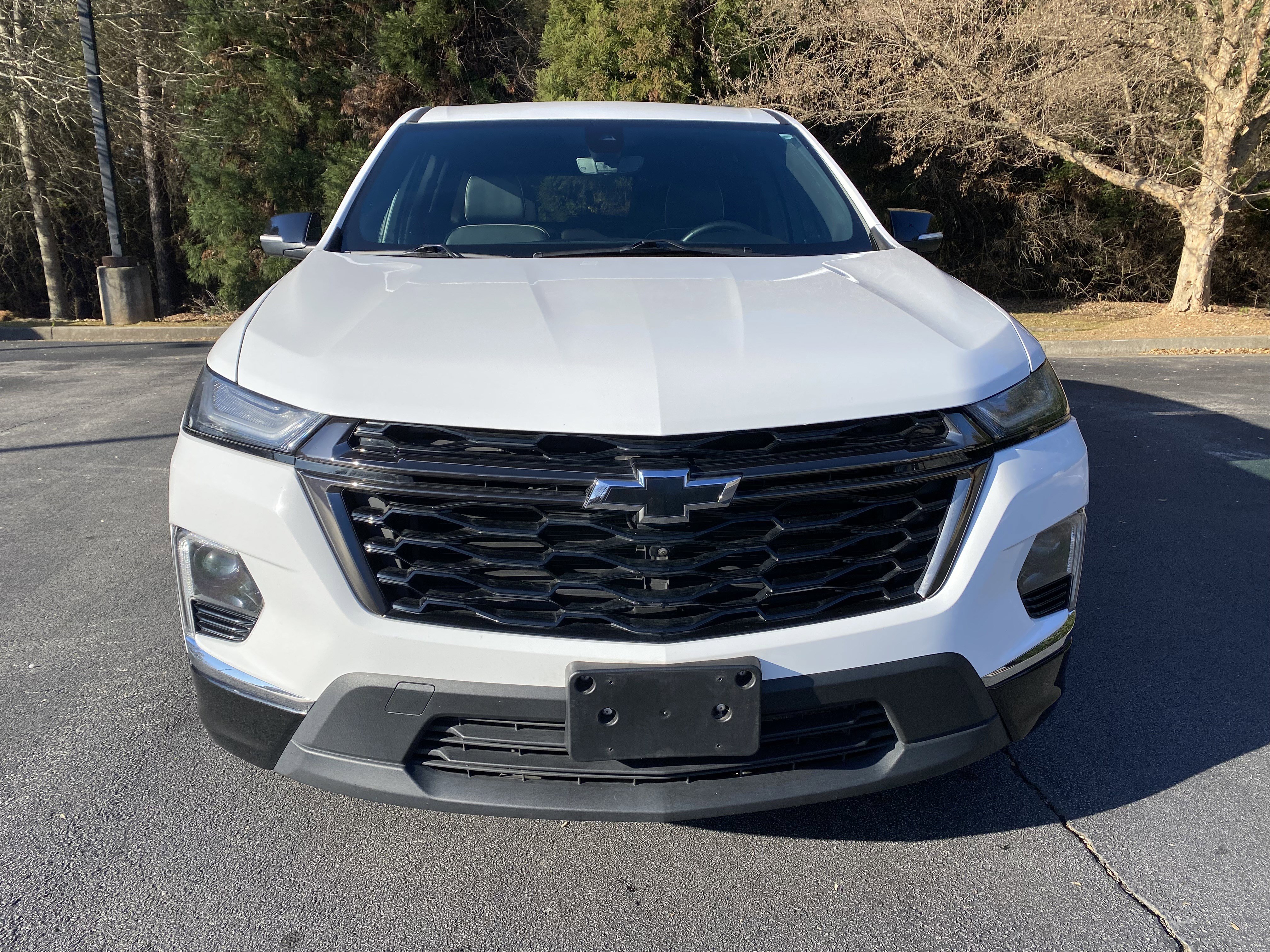 Used 2022 Chevrolet Traverse Premier image 3