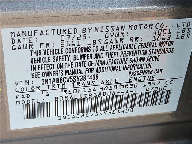 Used 2025 Nissan Sentra SV FWD image 30