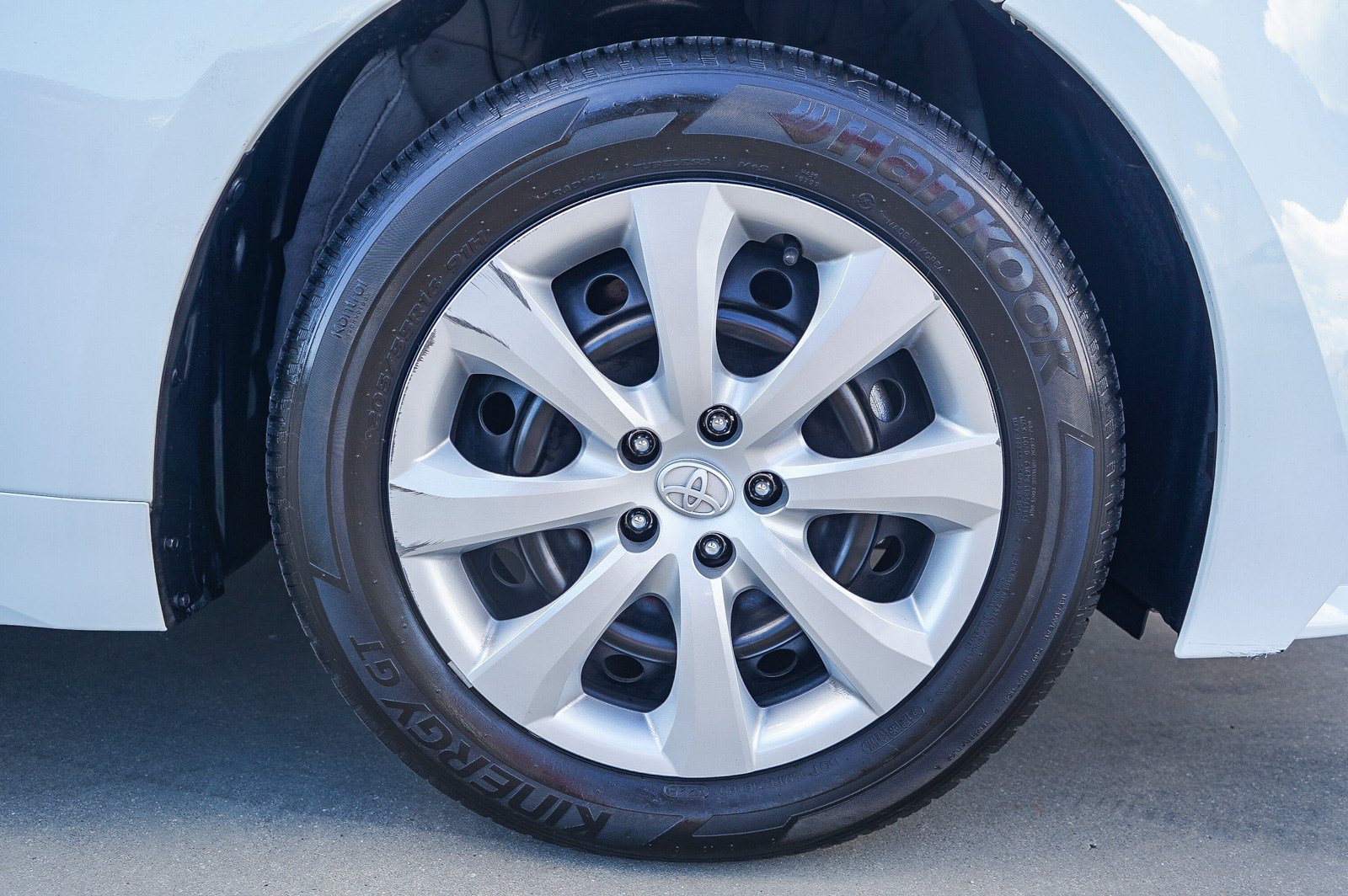 Certified 2026 Toyota Corolla LE FWD image 10