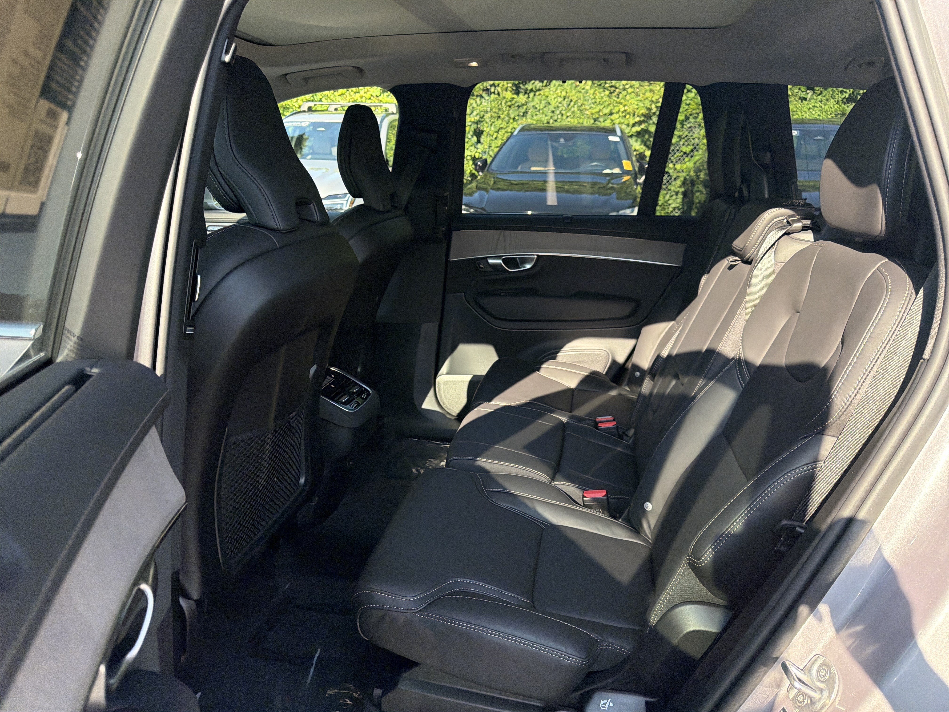 Certified 2026 Volvo XC90 B5 Ultra AWD/4WD image 32