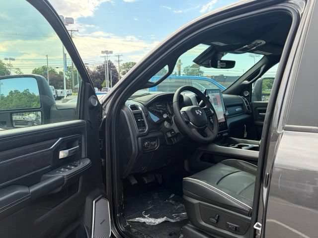 New 2026 RAM 2500 Laramie AWD/4WD image 15