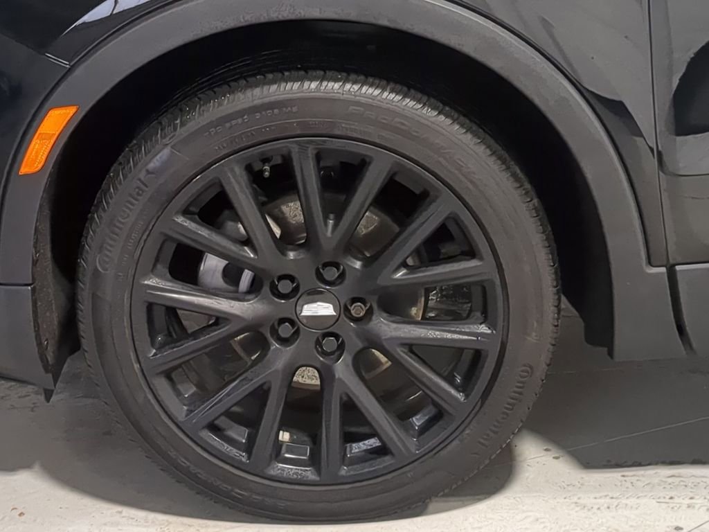 Used 2023 Cadillac XT4 Sport w/ LPO, Onyx Lite Package image 21