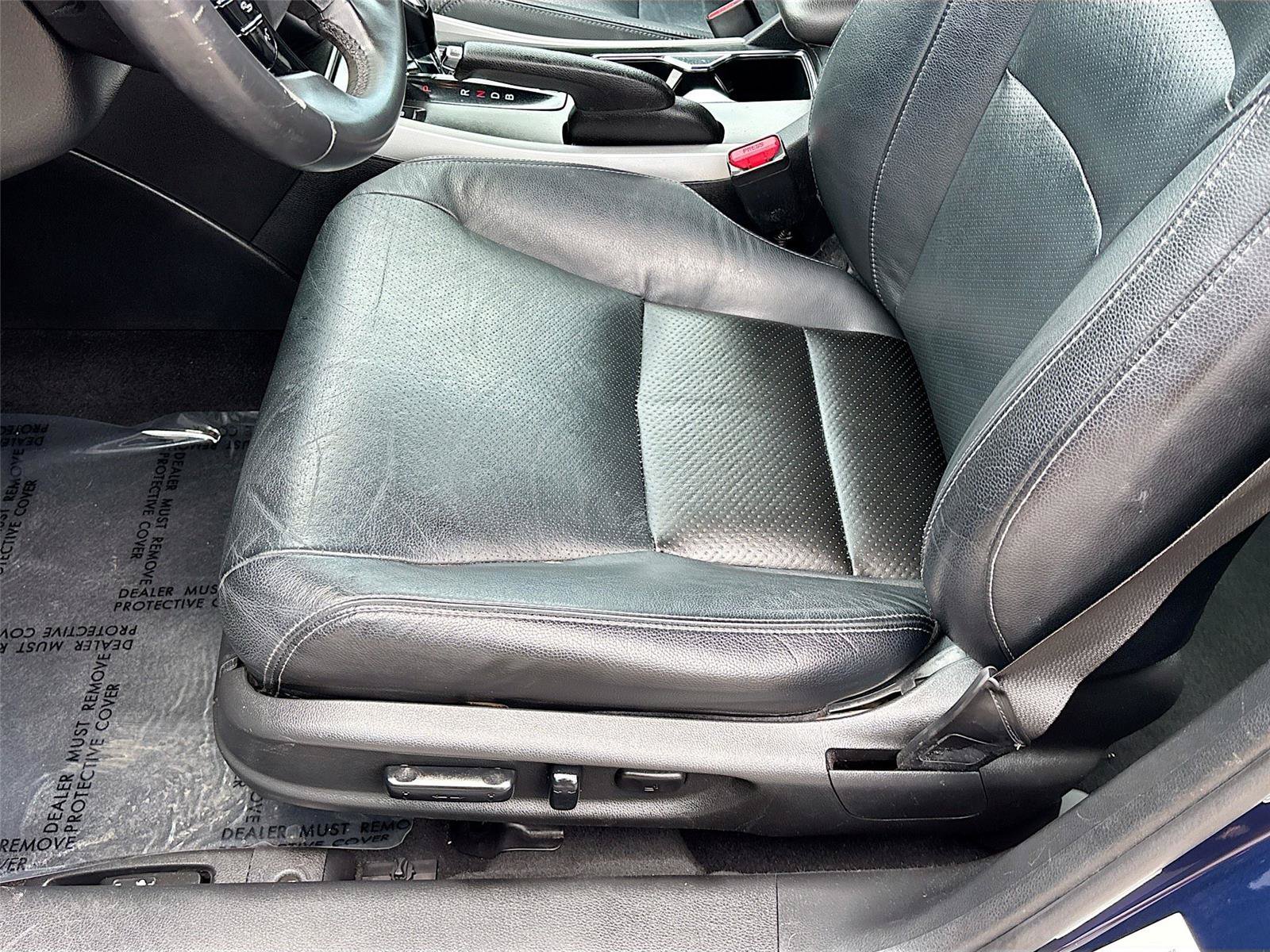 Used 2015 Honda Accord Touring image 19