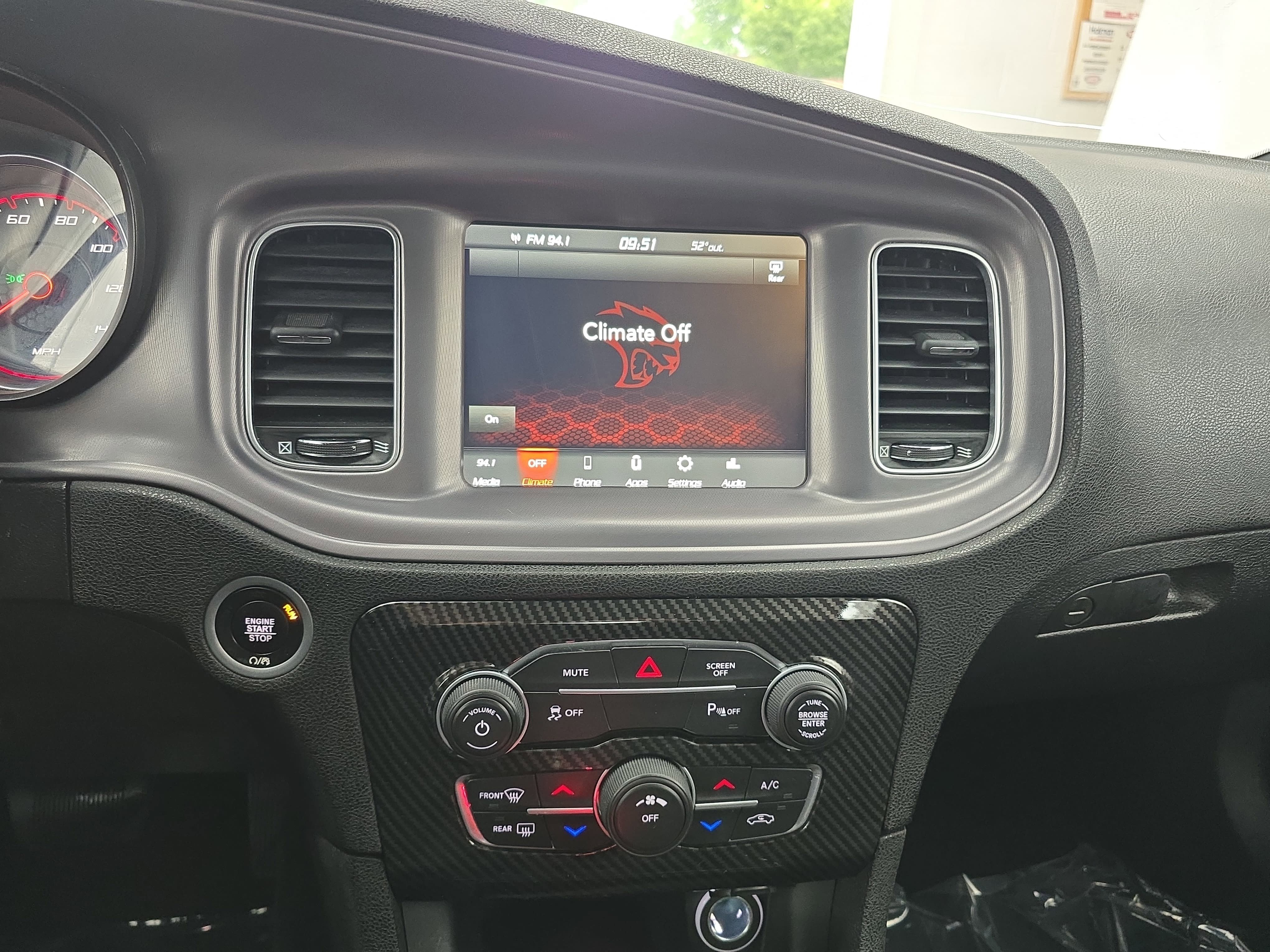 Used 2023 Dodge Charger SXT RWD image 19