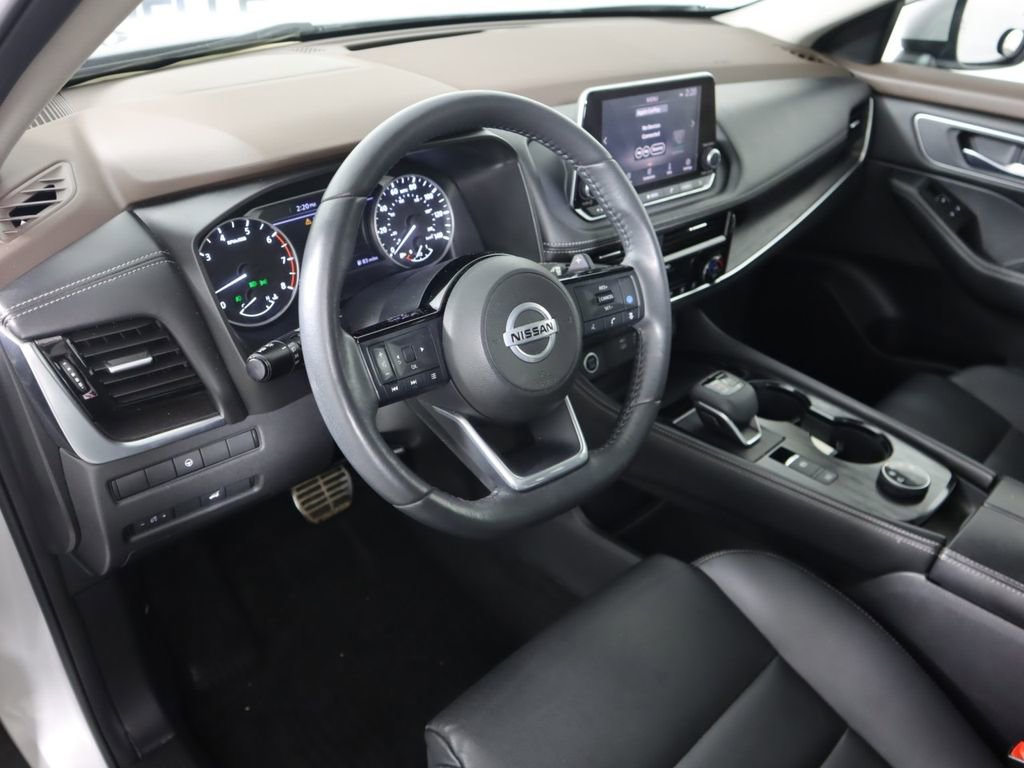 Used 2021 Nissan Rogue SL image 9