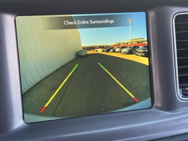 Used 2023 Dodge Charger SXT image 18