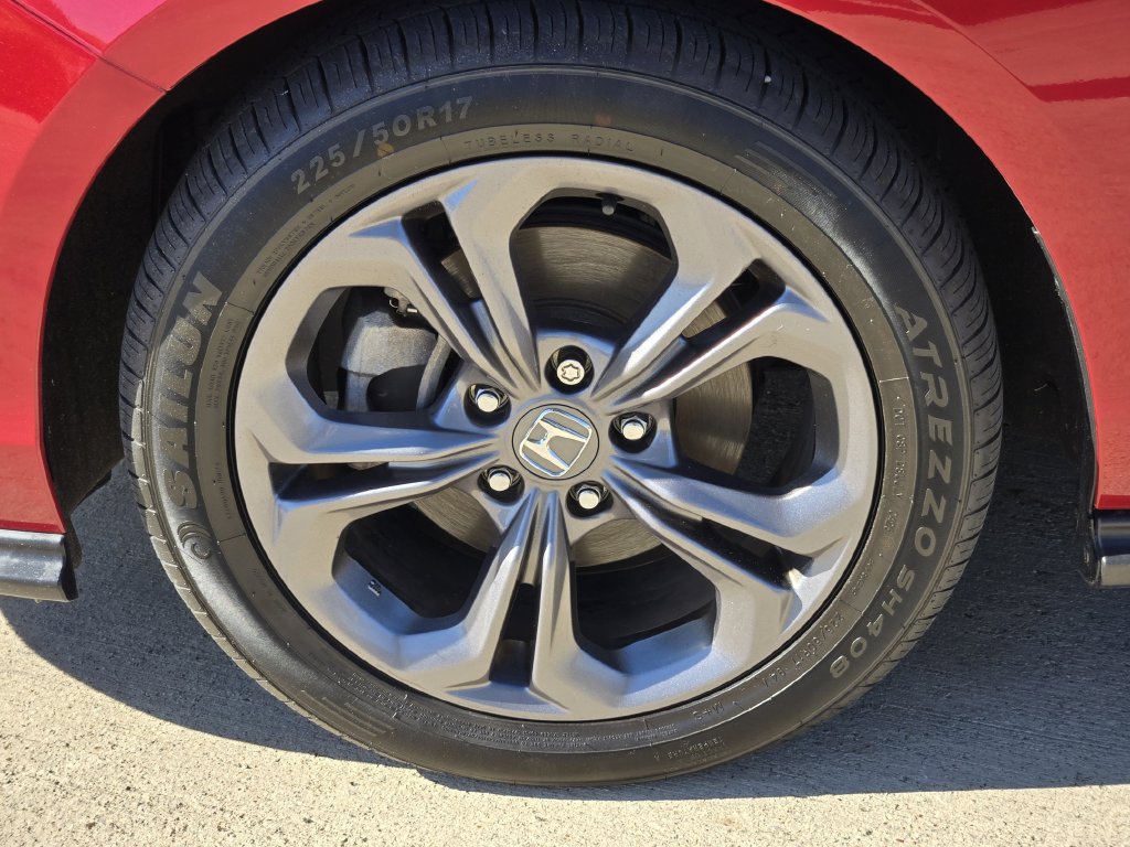 Used 2023 Honda Accord EX image 8