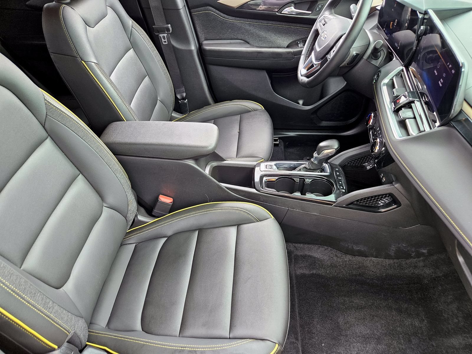 Certified 2025 Chevrolet TrailBlazer ACTIV w/ Driver Confidence Package FWD image 17