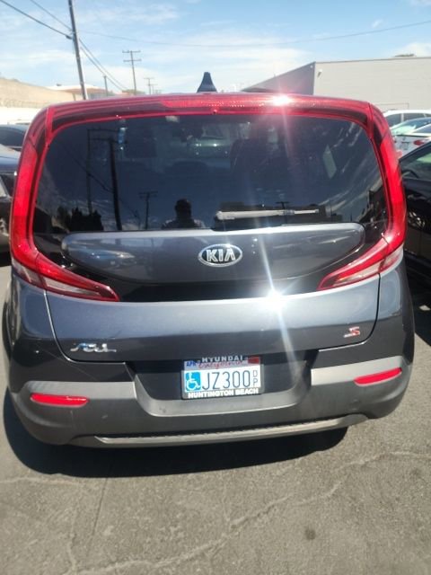 Used 2021 Kia Soul S image 3