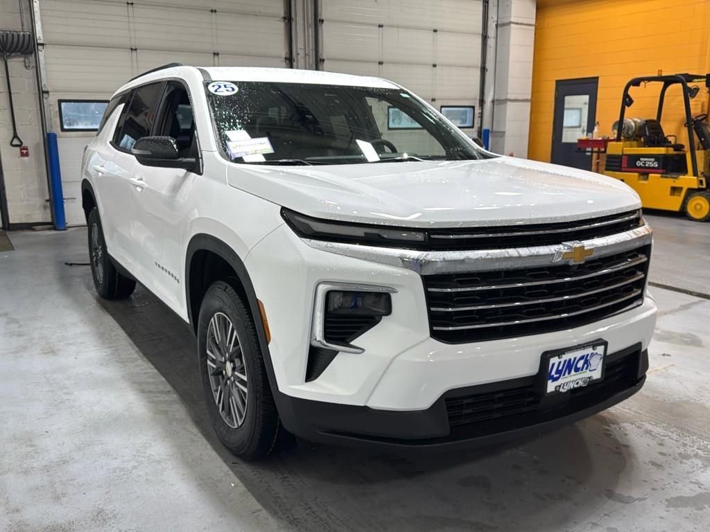 New 2025 Chevrolet Traverse LT w/ LPO, Floor Liner Package image 44