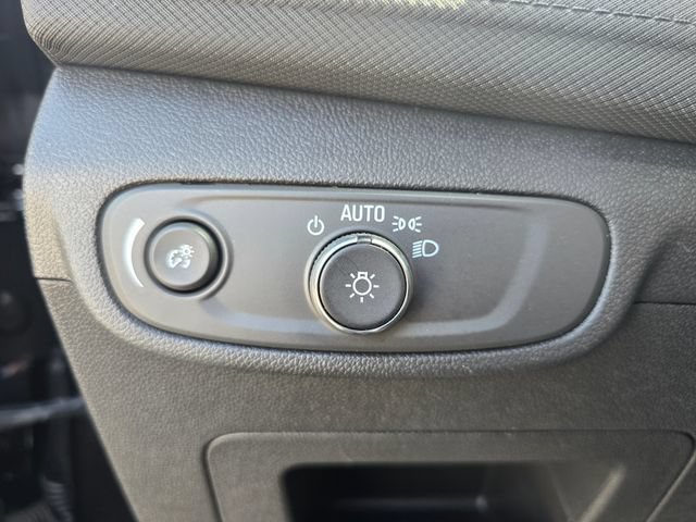 Used 2025 Chevrolet TrailBlazer LT FWD image 21