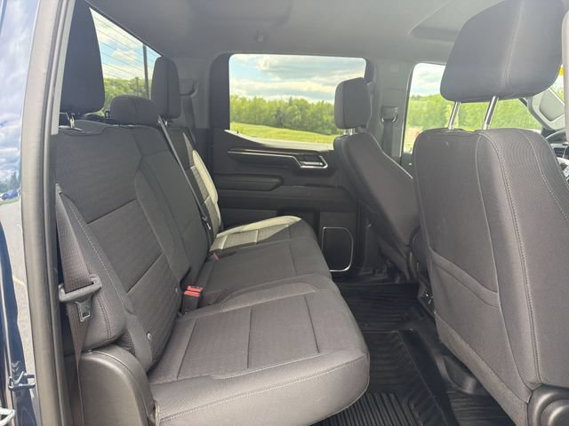 Used 2023 Chevrolet Silverado 1500 LT AWD/4WD image 28